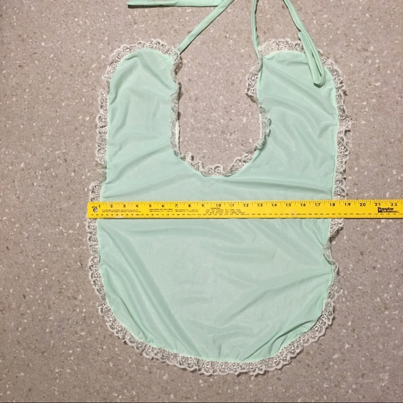 VTG HANDMADE MINT GREEN COLLAR WITH LACE EDGING - Picture 7 of 7